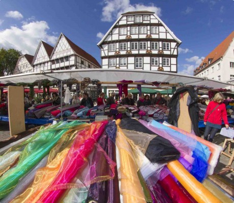 Deutsch-holländischer Stoffmarkt in Soest. Foto: Stadt Soest